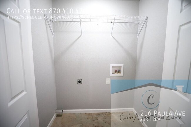 Building Photo - 2 bed, 2 bath apt recently built in Truman...