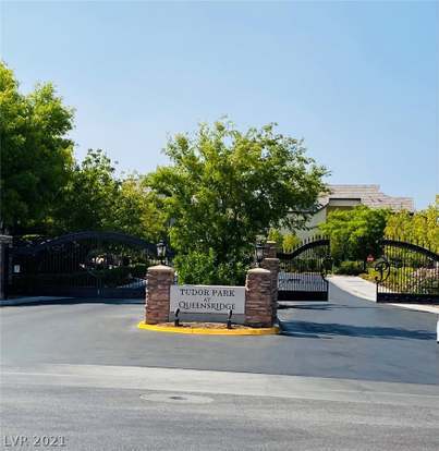 Building Photo - 348 Hanbury Manor Ln