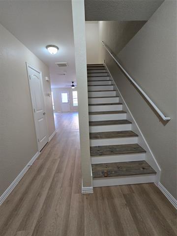 Building Photo - 2317 Bloomfield Dr