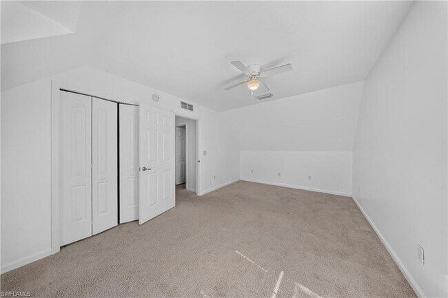 Building Photo - 250 Leawood Cir