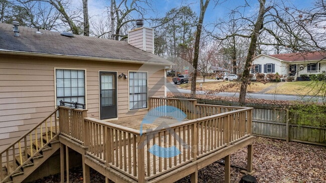 Building Photo - 801 Cedar Ridge Dr