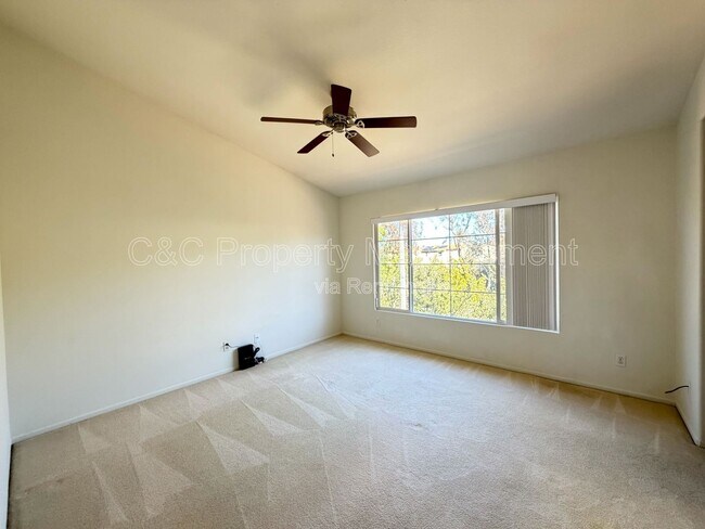 Building Photo - 9449 Compass Point Dr S