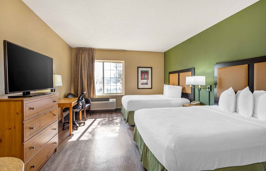 Building Photo - Furnished Studio-Chicago - Vernon Hills - ...