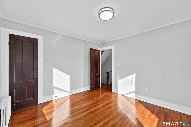 Building Photo - 59 Grand St