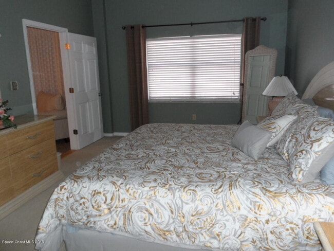 Building Photo - 750 S Orlando Ave