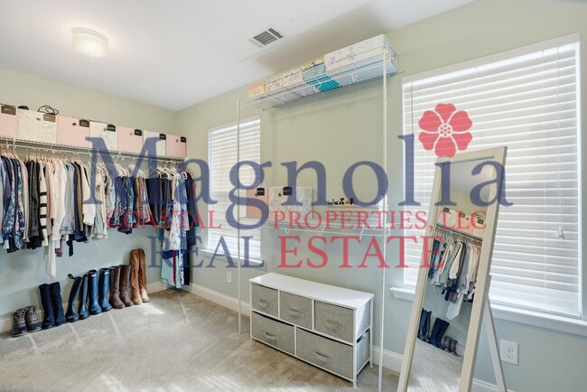 Building Photo - 505 Dalcross Dr