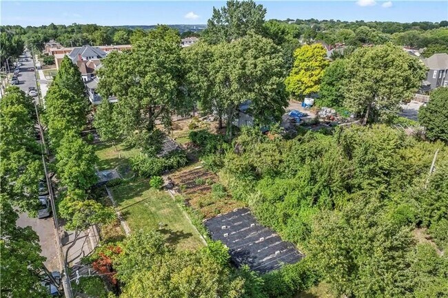 Building Photo - 515 Wabash Ave