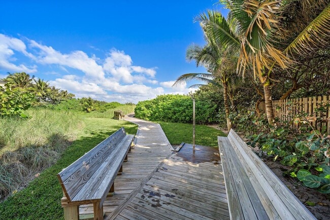 Building Photo - 3730 N Ocean Dr