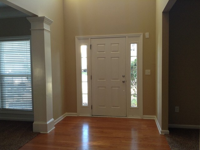 Building Photo - 1 Jordan Crest Ct