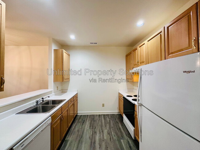 Building Photo - 5813 Wrightsville Ave