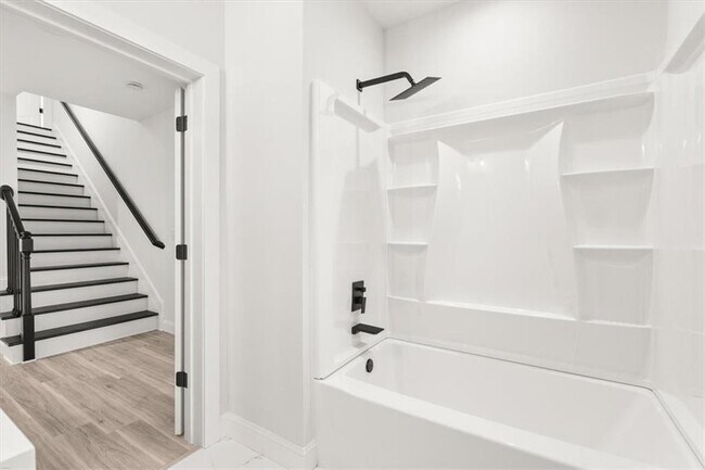 Building Photo - 2895 Jones Mill Rd