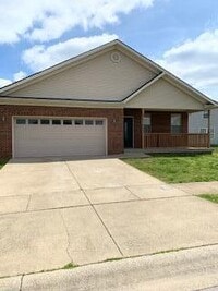 Building Photo - 2068 Polk Ln