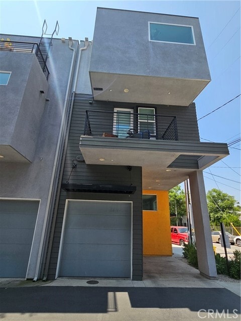 Building Photo - 3022 N Coolidge Ave