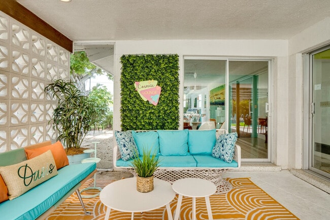 Building Photo - 2945 Upper Tangelo Dr