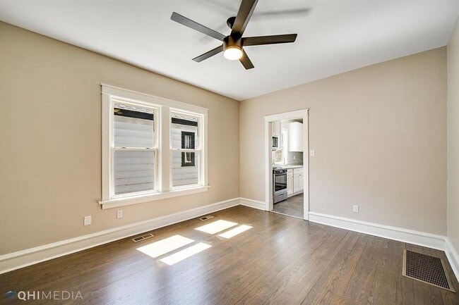 Building Photo - 2134 Atchison Ave