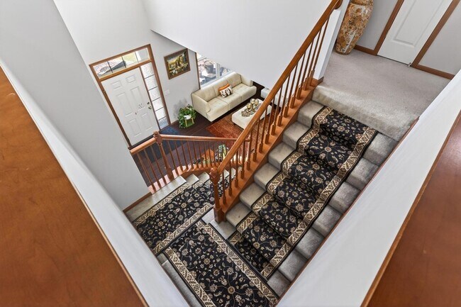 Building Photo - 15275 Plumstone Dr
