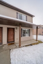 Building Photo - 586 Sunflower Rd