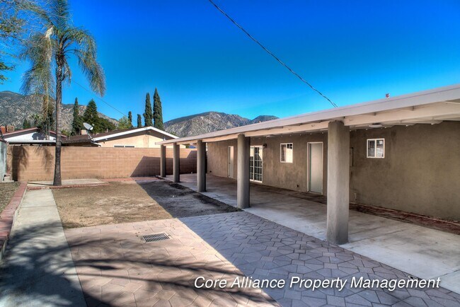 Building Photo - 13197 Tripoli Ave