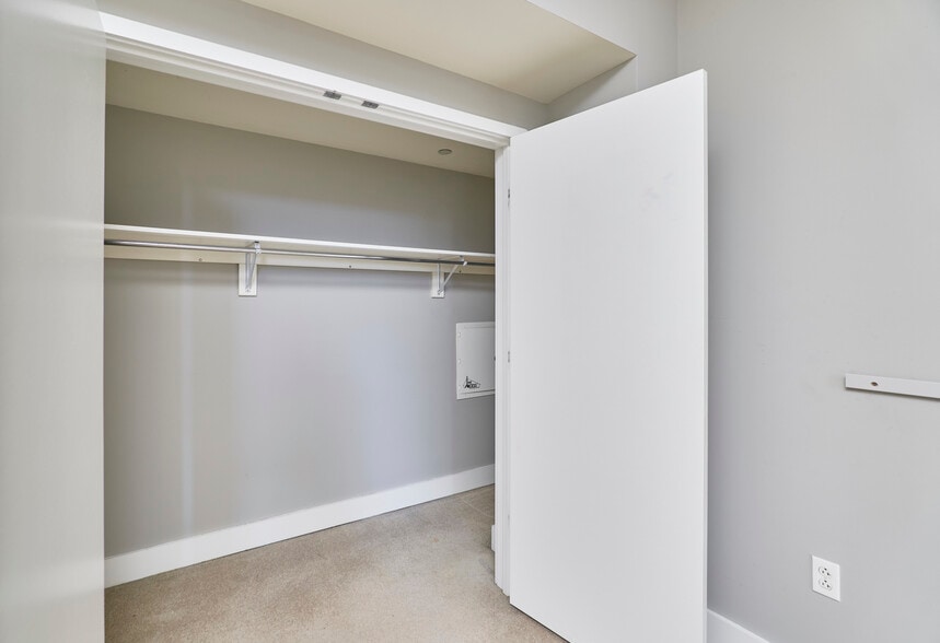 Bedroom 2 - 314 N Broadway