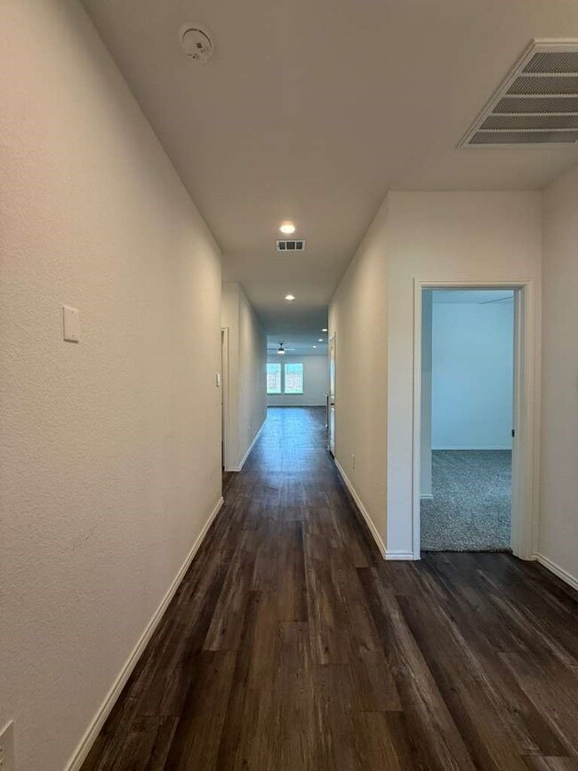 Building Photo - 5037 Almond Ter Dr