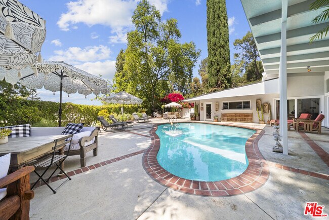 Building Photo - 4620 Balboa Ave