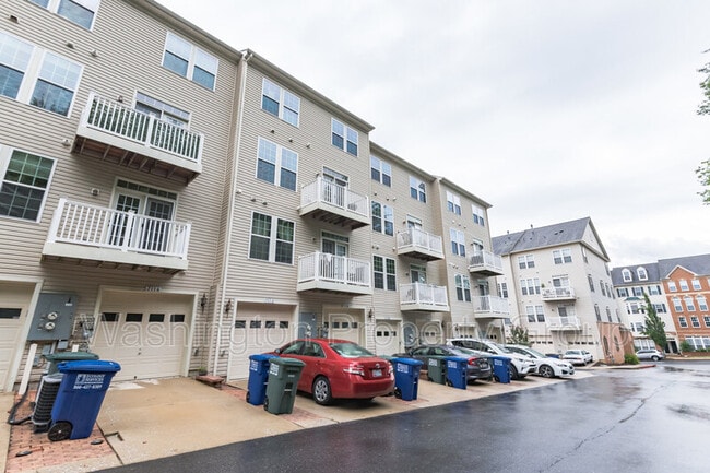 Building Photo - 7114 Daniel John Dr