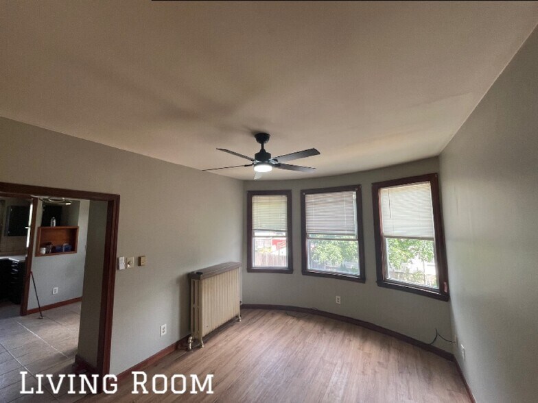 Building Photo - 71 Mount Vernon St