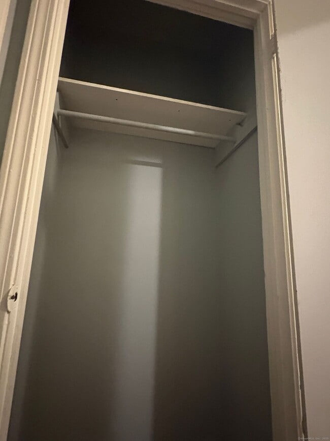 Building Photo - 449 Newfield St