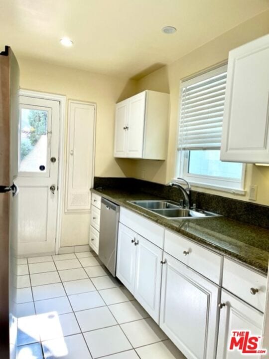 Building Photo - 1727 1/2 Malcolm Ave