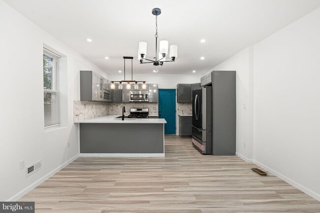 Building Photo - 5514 Broomall St