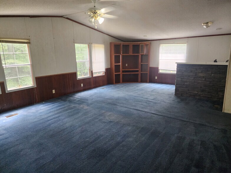 Building Photo - 245 Turtle Hill Ct