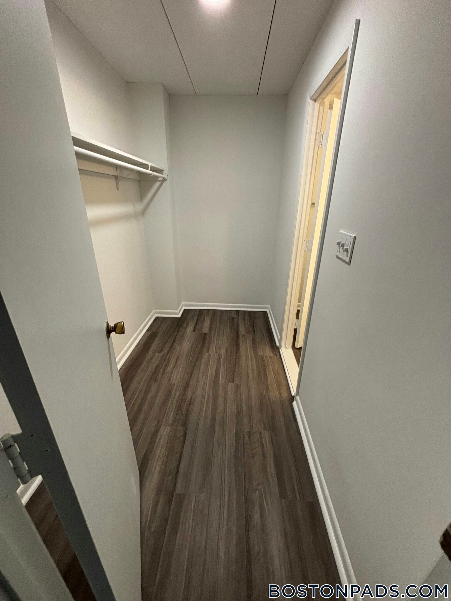 Building Photo - 51 Hill Rd