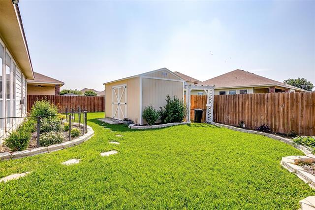 Building Photo - 909 Hunter Ln