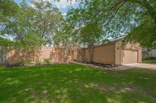 Building Photo - 1038 Red Rock Canyon Dr