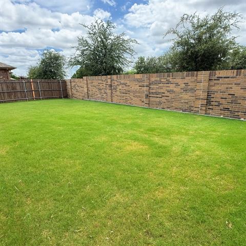 Building Photo - 15841 Oak Pointe Dr