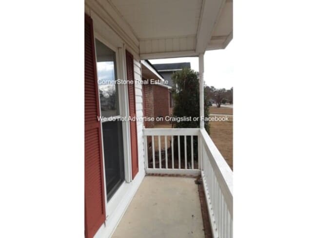 Building Photo - 6701 Pin Oak Ln