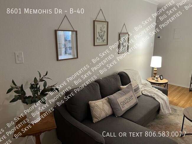 Building Photo - 8601 Memphis Dr