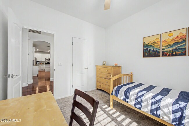 Building Photo - 4203 E Los Altos Rd