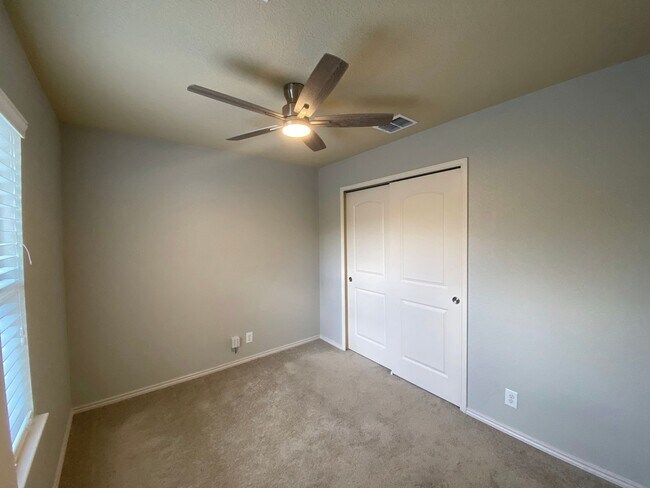 Building Photo - 7223 Summer Way