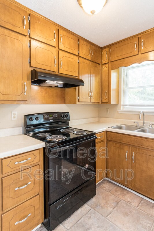 Building Photo - 2600 Fitzgerald Rd