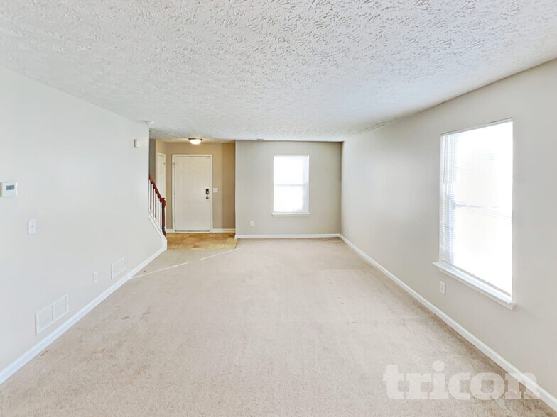 Building Photo - 4586 Darrowby Dr