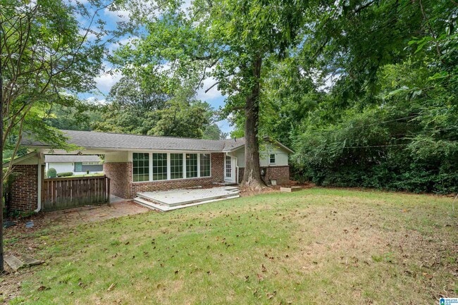 Building Photo - 5304 10th Ct S