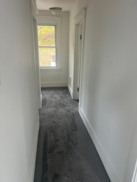 Building Photo - 2319 Patterson Ave