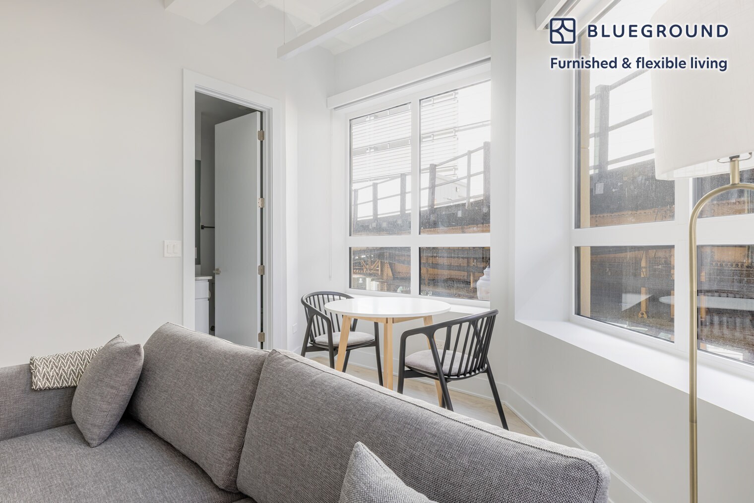 Building Photo - 188 N Wells St