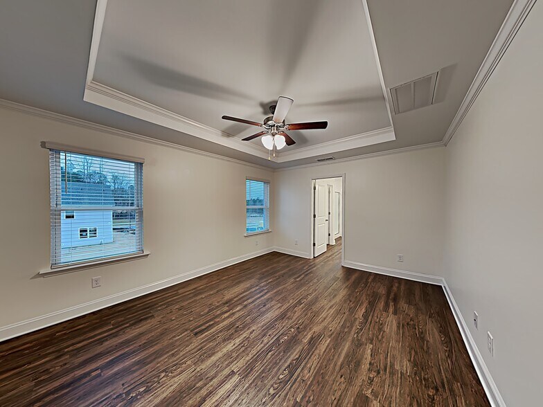 Building Photo - 3204 Brierhill Rd