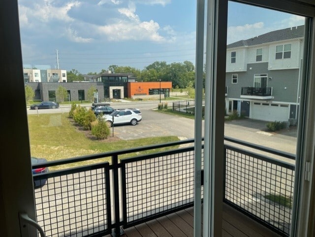 Building Photo - 3S629 Camden St