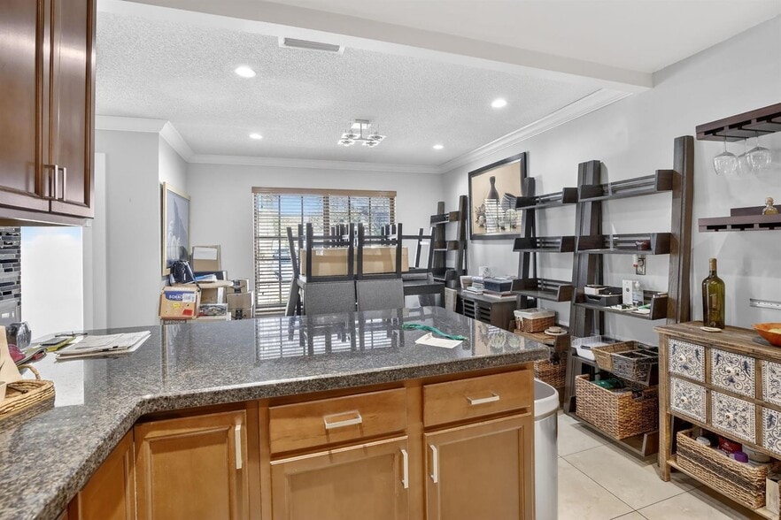 Building Photo - 3673 W Forge Rd