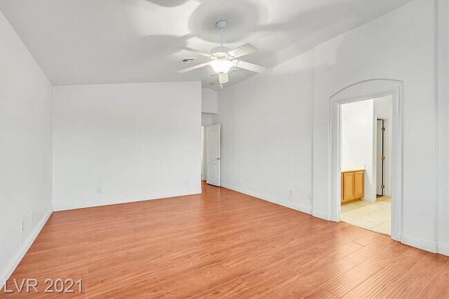 Building Photo - 2290 Bull Lake Dr