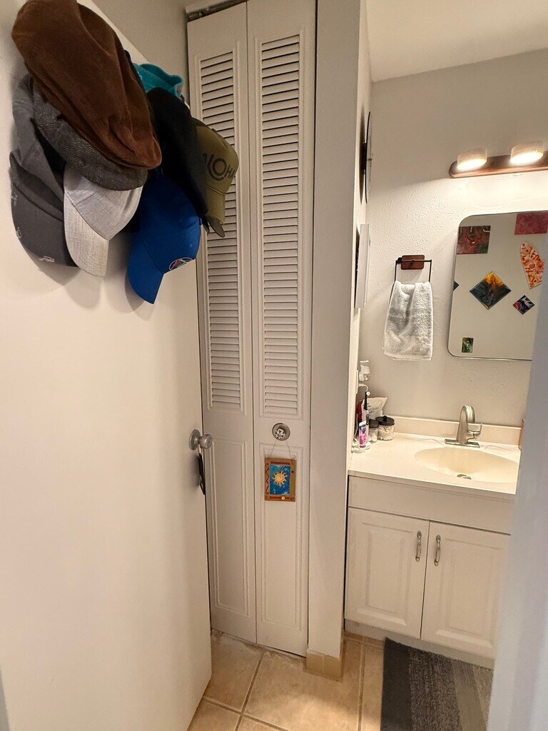 Building Photo - 40 Sheoah Blvd