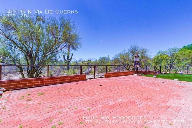 Building Photo - Foothills gorgeous home!